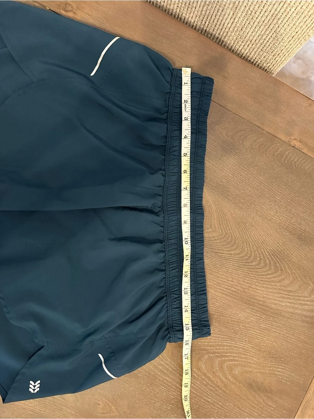 All In Motion Women’s Active Shorts Large